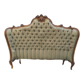 Vintage 1940s French Provincial Louis XVI Style Green Shantung Silk Upholstered Tufted Headboard For Sale