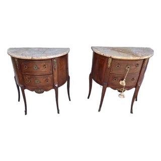 1920s Pair of French Marble Top Nightstands For Sale