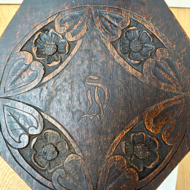 Antique Hand Carved Folk Art Spinning Chair With Heart and Floral Motifs For Sale - Image 11 of 12