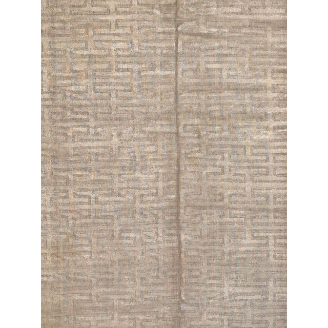 Silk and wool pile genuine hand made Modern style Nepalese Rug -