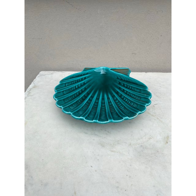 Vallauris French Green Majolica Shell Dish Vallauris, Circa 1950 For Sale - Image 4 of 7