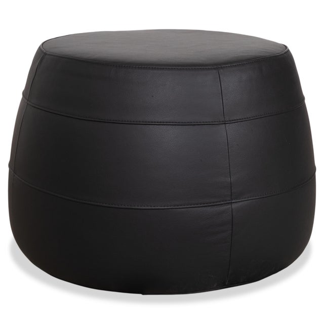 Leather Chairs and Ottoman in Brown and Grey from Signet Mailo, Set of 5 For Sale - Image 5 of 18