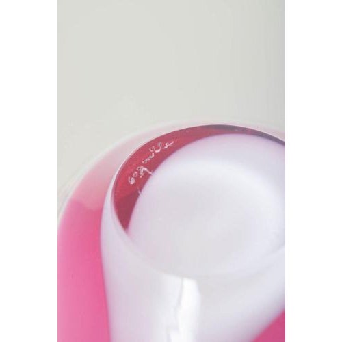 Organic Pink and White Coquille Bowl by Paul Kedelv for Flygfors, 1950s For Sale - Image 4 of 5