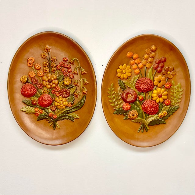 Rustic Mid-Century Arts & Crafts Rustic Boho Chic Fall Flora in Bas-Relief Decorative Wall Plates - A Pair. For Sale - Image 3 of 11