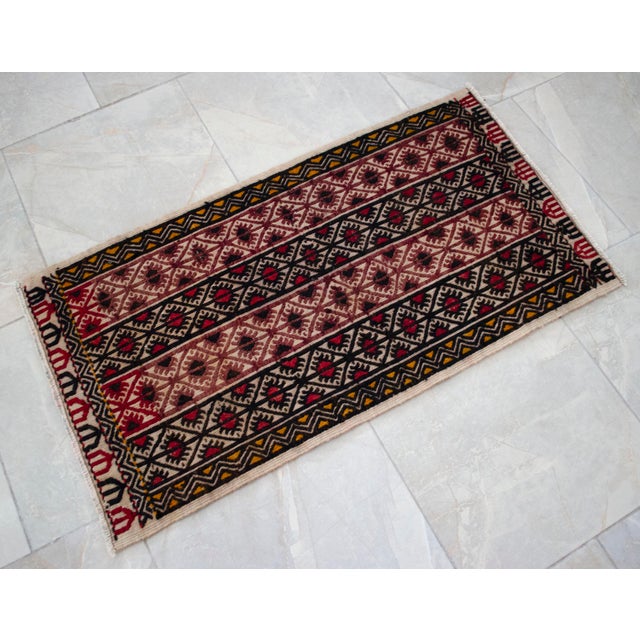 Hand-Woven Braided Small Rug Turkish Kilim Jajim Boho Doormat- 21″ × 39″ For Sale - Image 11 of 12