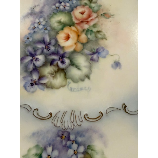 Transitional Vintage Scalloped Decorative Plate, Signed Cardwell, Approximately 9.5 Inches For Sale - Image 3 of 6