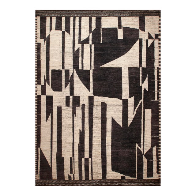Nazmiyal Collection Large Modern Geometric Hollywood Regency Style Rug For Sale