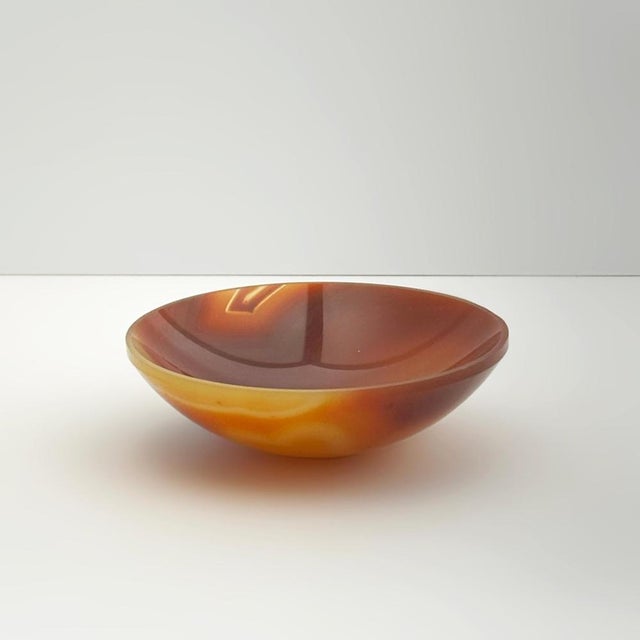 1970s Mid-Century Modern Hand-Carved Carnelian Crystal Bowl, Brazil, 1970s For Sale - Image 5 of 10