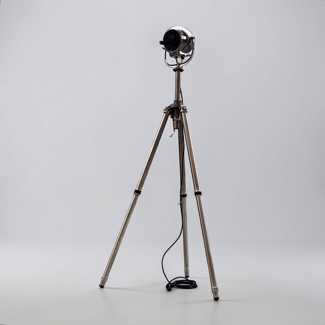 1950s Vintage English Aluminum Tripod Theater Spotlight from Gitzo, France, 1950s For Sale - Image 5 of 18