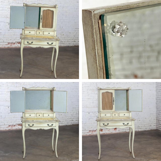 Mid-20th Century French Provincial Vanity Secretary or Ladies Desk W/Distressed Antiqued Finish For Sale - Image 9 of 12