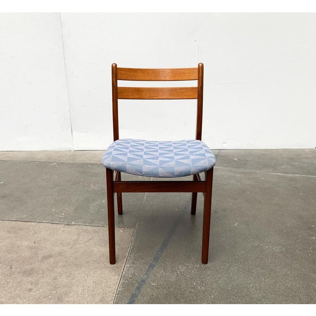 Set of Minimalist Pattern Chair, 1960s For Sale - Image 14 of 18