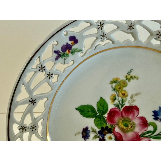Pair of Antique German Dresden Porcelain Reticulated Cabinet Plates With Floral Decoration For Sale - Image 12 of 16