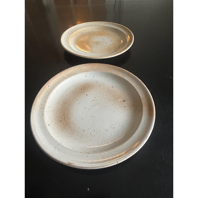 Flat Plates from Grès Du Marais, 1970s, Set of 10 For Sale - Image 6 of 12