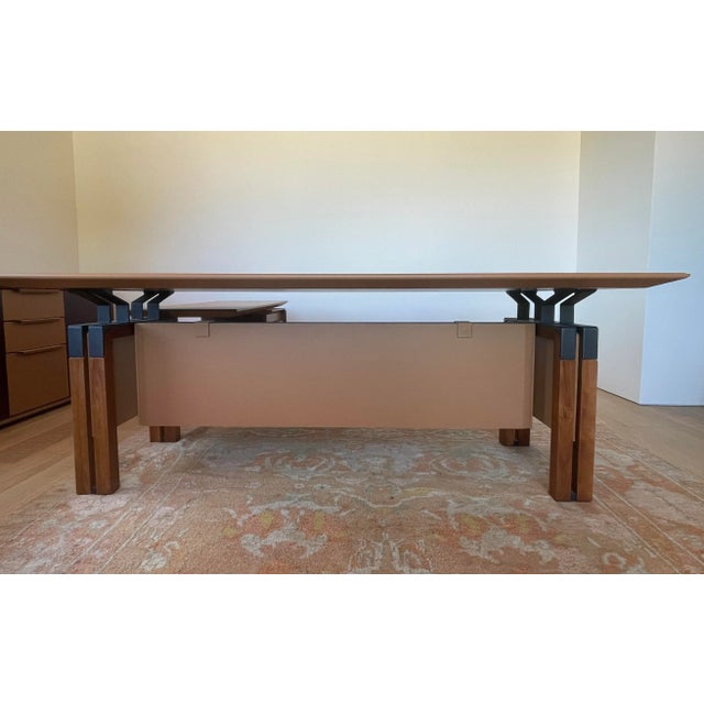 i4 Mariani Executive Mariani Desk For Sale - Image 4 of 9