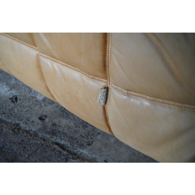 Orange Kashima Lounge Chairs in Tan Leather by Michel Ducaroy for Ligne Roset, 1980s, Set of 2 For Sale - Image 8 of 10