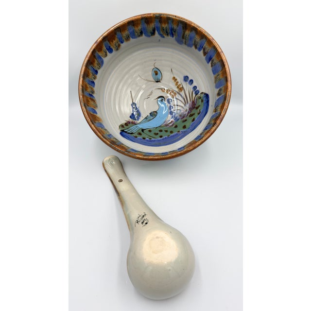 Folk Art 1950s Folk-Art Ken Edwards Palomar Tonala Pottery Hand Painted Punch Bowl W/Ladle For Sale - Image 3 of 17