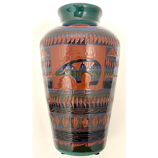 Monumental Southwestern Studio Art Pottery Vase Signed W. Johnson “Navajo” – Carved Bear Motif For Sale - Image 10 of 10