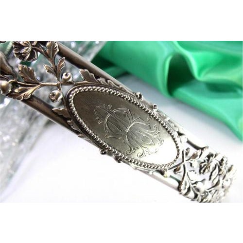 Fruit Bowl Centerpiece in Cut Glass with Silver Structure and Openwork Floral Motifs For Sale - Image 4 of 8