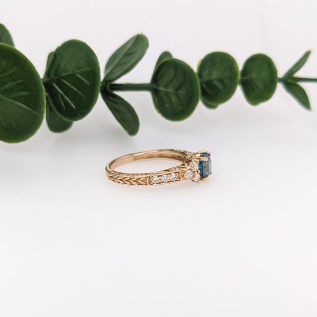 Vintage Inspired Blue Diamond Ring: Solid 14k Yellow Gold, Round 6mm, Size 6.75 For Sale In Columbus - Image 6 of 9