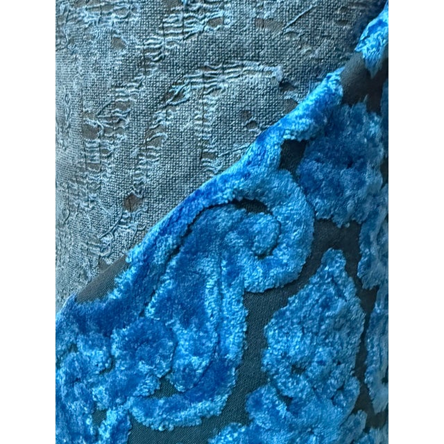 11 Yards of Pierre Frey Electric Blue Fabric Cut Velvet Damask Fabric For Sale In Los Angeles - Image 6 of 6