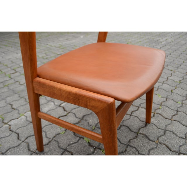 Danish Model 49 Teak Chair by Erik Kirkegaard for Høng Stolefabrik, 1950s For Sale - Image 14 of 17