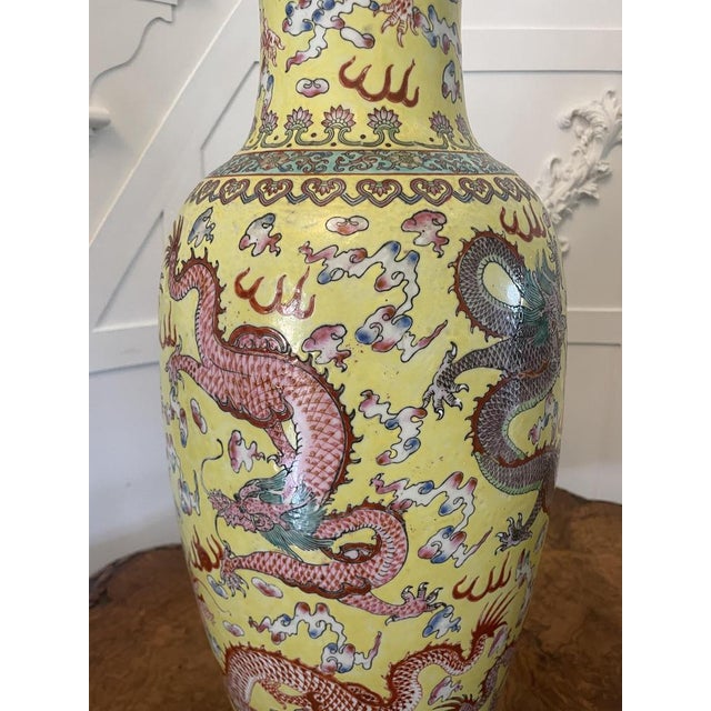 Late 19th Century Large 19th Century Chinese Porcelain Vase Lamps, 1880s, Set of 2 For Sale - Image 5 of 18