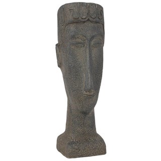 NOIR Haruh Statue, Fiber Cement