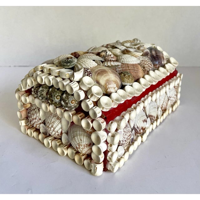 Cream Vintage Folk Art Seashell Encrusted Jewelry Box For Sale - Image 8 of 12