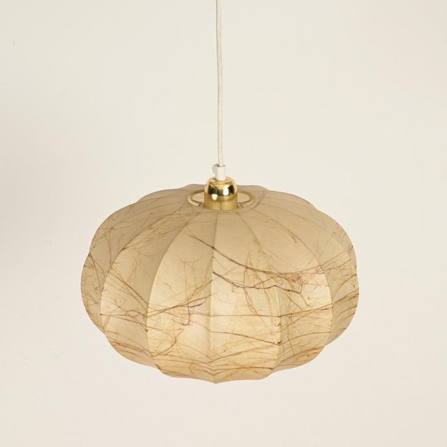 Mid-Century Beige Marbled Cocoon Pendant by Castiglioni, Italy, 1960s For Sale - Image 4 of 16