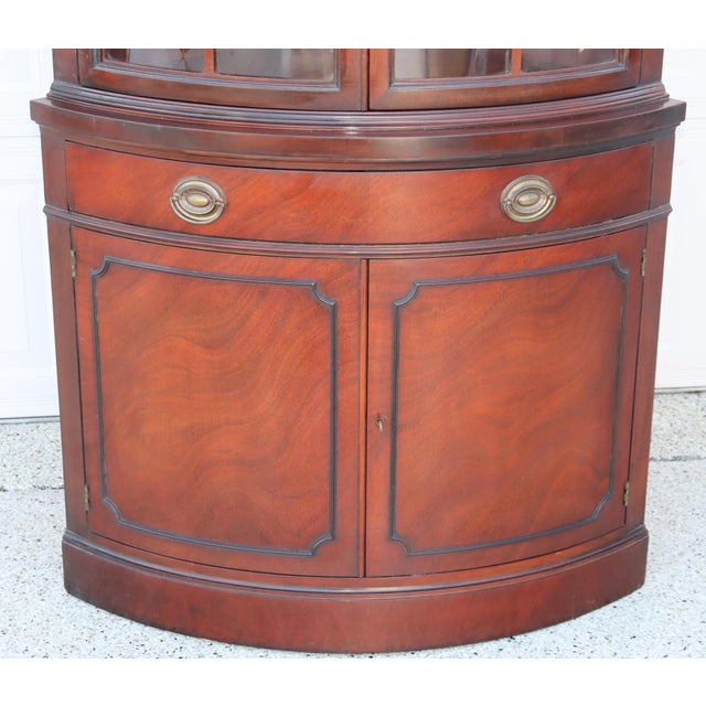 1940s Mahogany Corner Cabinet by Drexel For Sale In Tampa - Image 6 of 13