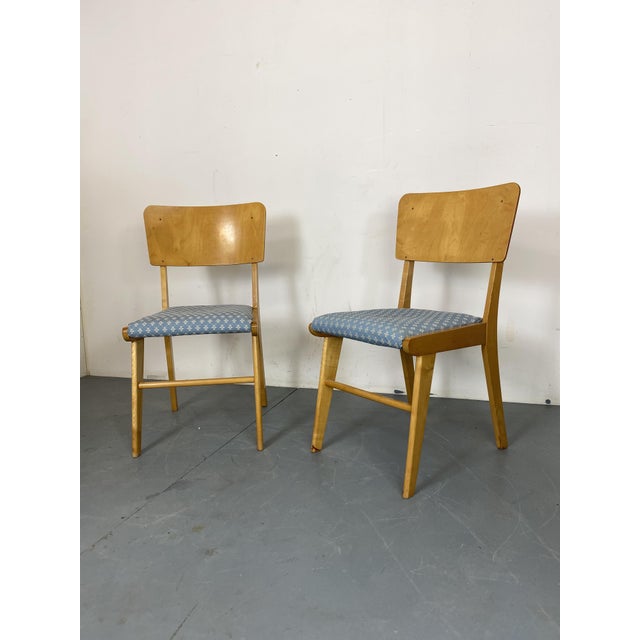 2 Vintage Mid-Century Modernist Birch Dining Side Chairs, 1950s In good condition nice chairs.