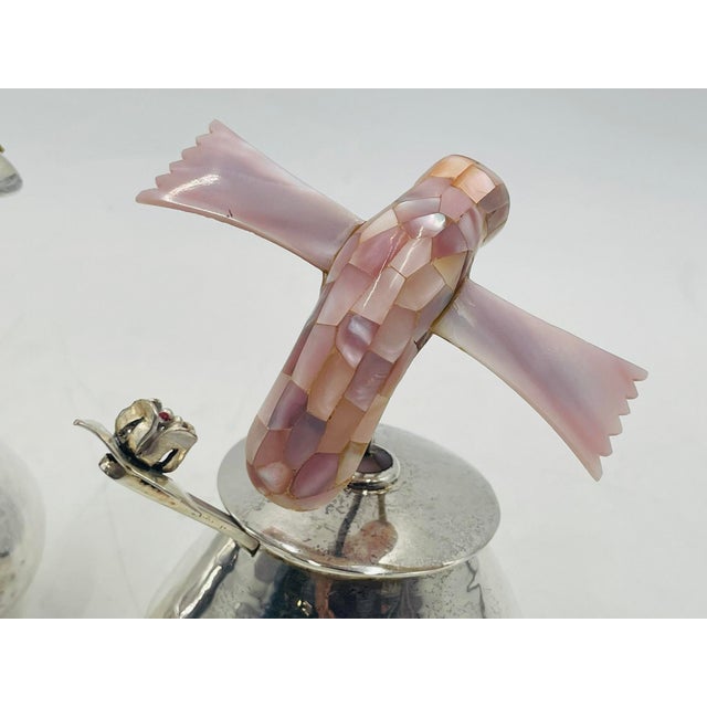 Los Castillo Silver Hummingbird Creamer, Sugar & Ladle, Taxco 1960s For Sale - Image 13 of 18