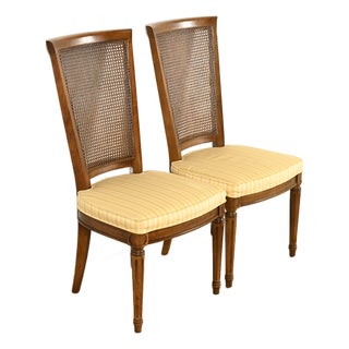 Henredon French Regency Louis XVI Carved Walnut Cane Back Side Chairs or Dining Chairs, Pair For Sale