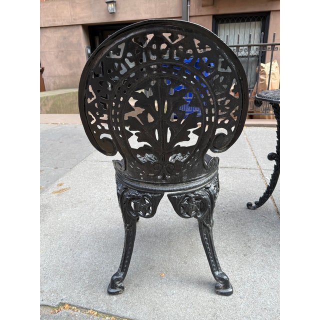Metal 1900s Antique Victorian Cast Iron Bistro Table & 2 Chairs For Sale - Image 7 of 8
