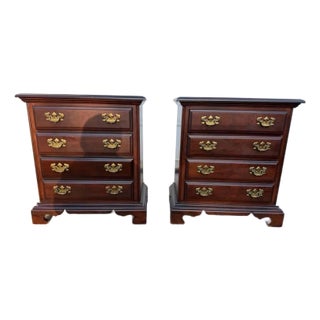 Late 20th Century Pair of American Drew Chippendale Style Cherry Bedside Chest Nightstands For Sale