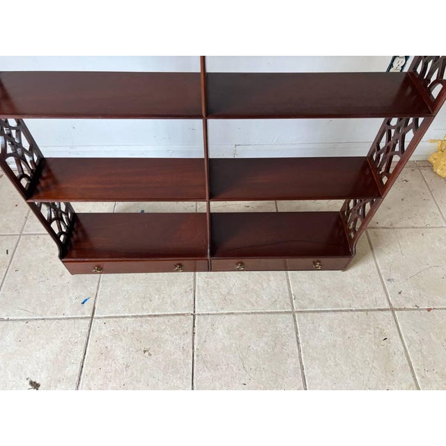 Mid 20th Century Kittinger Large George III Style Mahogany Fretwork Wall Hanging Shelf For Sale - Image 5 of 12