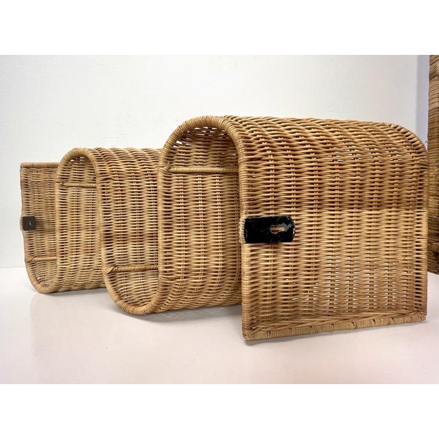 Mid-Century Rattan Wall Mounted Magazine Holder, Italy, 1970s For Sale - Image 9 of 14