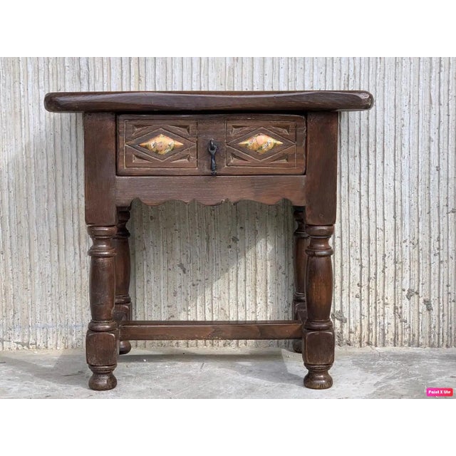 Spanish 20th Century Pair of Spanish Nightstands with Drawer and Iron Hardware For Sale - Image 3 of 6