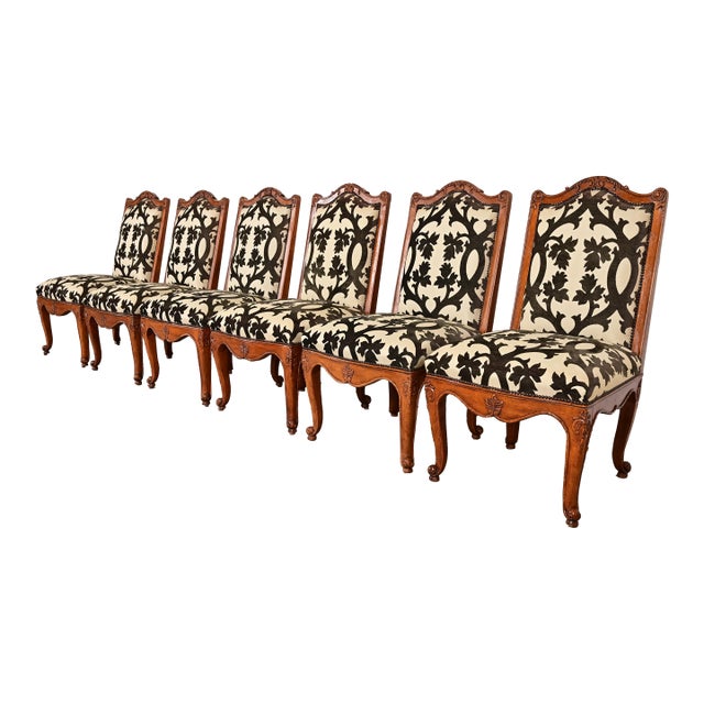 Baker Furniture French Provincial Louis XV Carved Walnut Dining Chairs, Set of Six For Sale