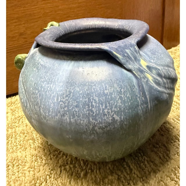 Arts & Crafts staple. Ephraim Faience 2006 Hand Made Art Pottery Green Turtle Blue Ceramic Vase in excellent original...