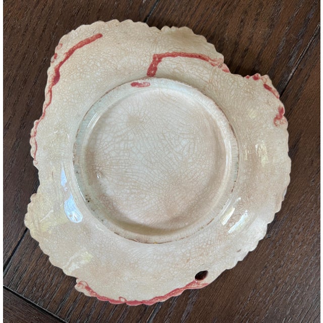 ****Make Me An Offer - All Reasonable Offers Will Be Considered! **** Antique 19C Majolica Leaf Plate c1860s. Measures:...