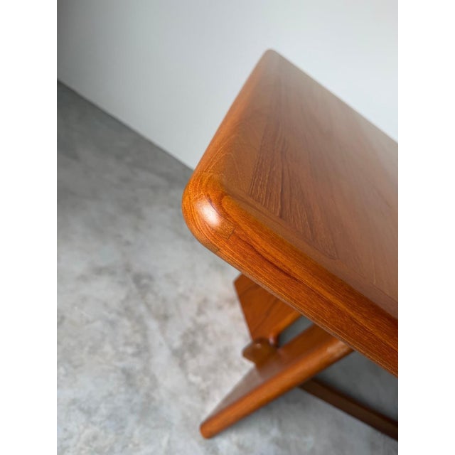 1970s 1970s Mid-Century Danish Modern Ansager Møbler Teak Expandable Dining Table With Two Leaves For Sale - Image 5 of 15
