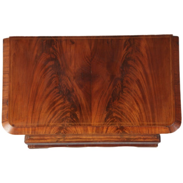 Mid 19th Century Brown Mahogany Dresser, 1840 For Sale - Image 5 of 18