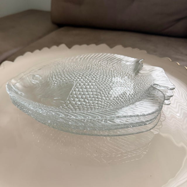 Transparent Vintage Arcoroc France Clear Glass Fish Plates - Set of 4 For Sale - Image 8 of 9
