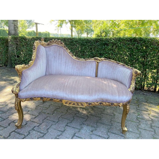 1950s French Louis XVI Pink Velvet Corner Settee For Sale - Image 4 of 16