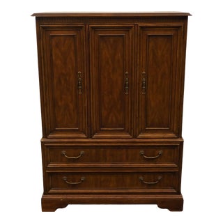 Drexel Heritage Tryon Manor Collection English Tudor Style Door Chest 117-420-2 For Sale