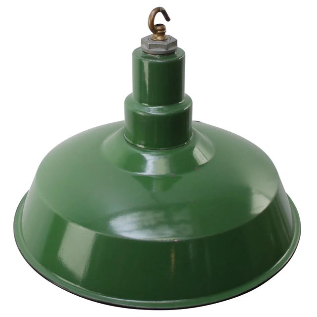 American vintage industrial hanging pendant. Green enamel with white interior. Metal top. E27/E26 Up to 250V (Europe/UK...