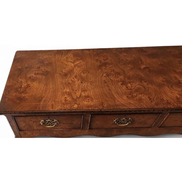 Brown Burled Elm Queen Anne Style 4 Drawer Dining Room / Entrance Way Sideboard Cabinet, C1980s For Sale - Image 8 of 12