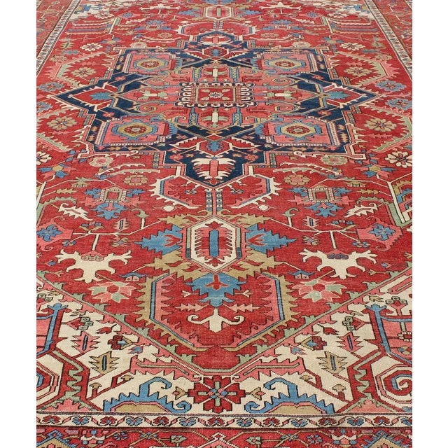 Early 20th Century Antique Persian Serapi Carpet in Warm Red Ivory and Blue With Geometric Design For Sale In Atlanta - Image 6 of 13