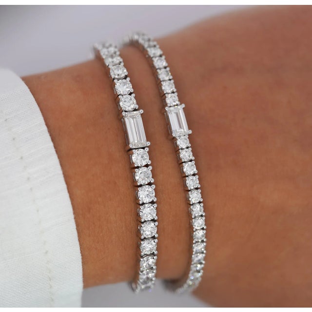 5.75 Carat Round & Emerald Cut Center Lab Diamond Tennis Bracelet in 18k For Sale - Image 9 of 12